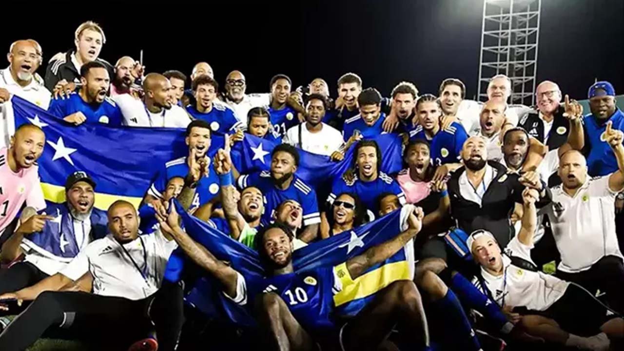 Konyasporlu Bazoer'in ülkesi Dünya Kupası'na direkt katılıyor