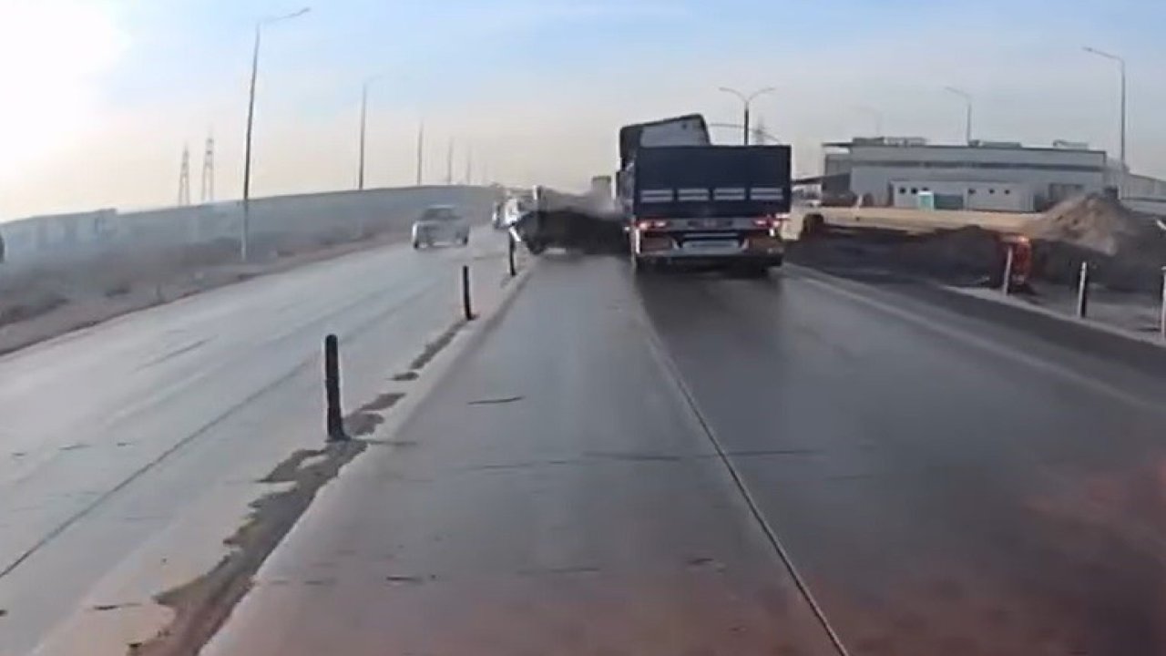 Araç sollamak isterken tırın önünde kaldı: 6 yaralı!