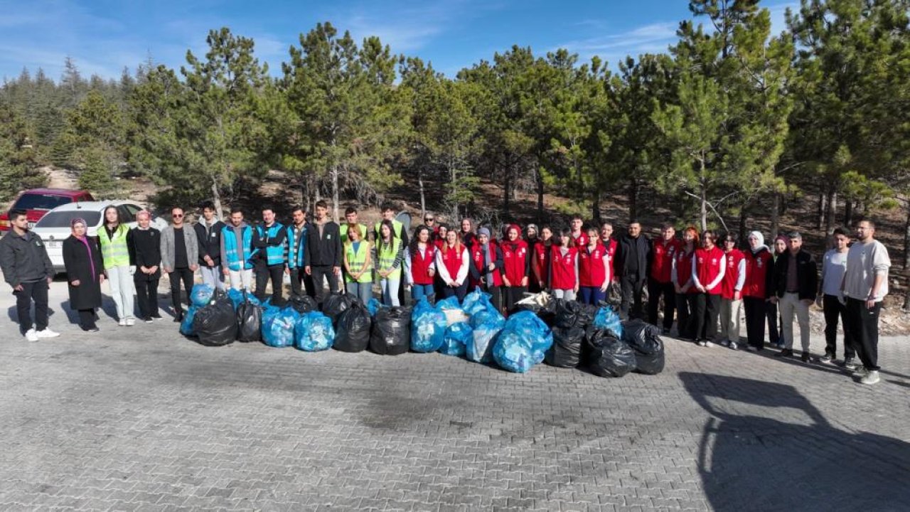 "Temiz Mahalle Temiz Selçuklu Etkinliği"nin 16.’sı Akademi Mahallesi’nde yapıldı!