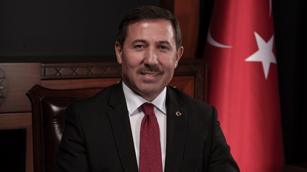 Başkan Hasan Kılca; "Öğretmenlerimiz insan inşa eden, mimarladır"