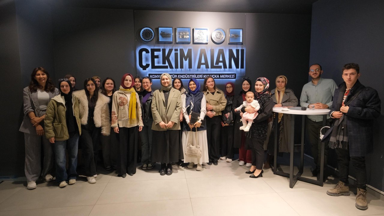 SİA’da “Mekân, Hafıza Ve Kadınlar Pazarı” kitap galası düzenlendi