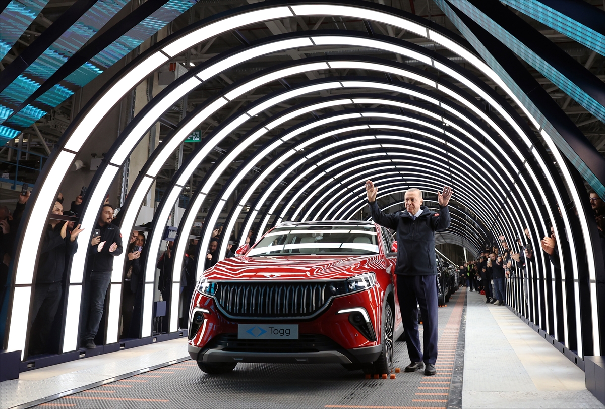 Türkiye’nin İlk Akıllı Otomobili TOGG Banttan İndi