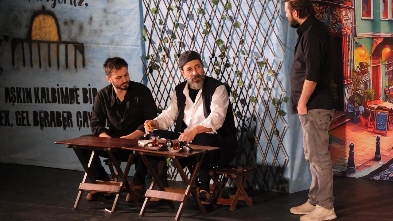 “Aynalar” Konya’da duygusal anlara sahne oldu!