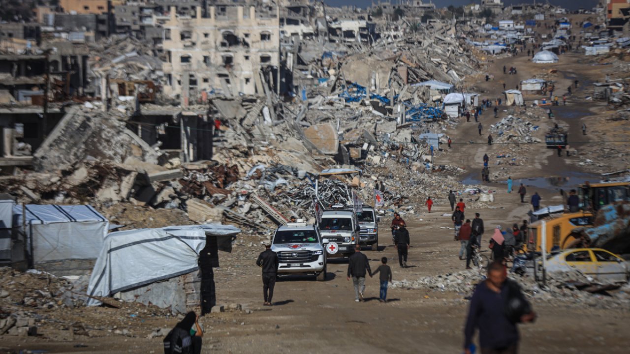 Gazze'de can kaybı 70 bin 112'ye yükseldi!