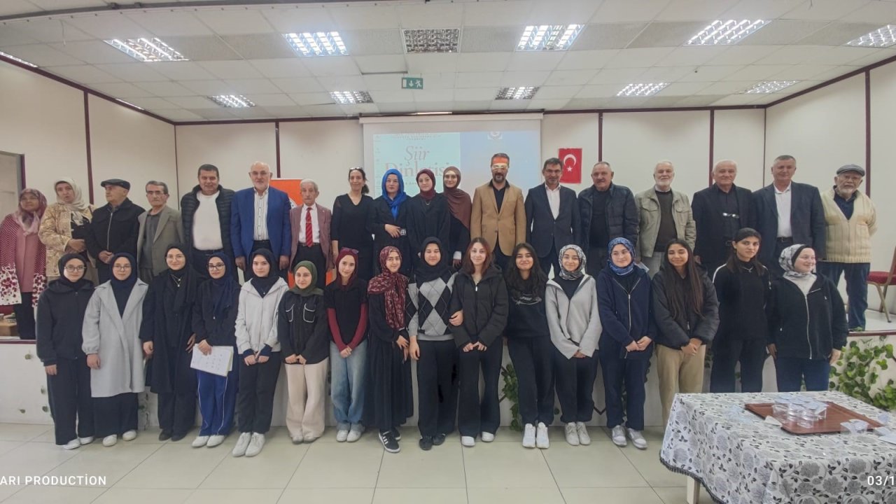 Meramın Yıldızları Selçukya Şairleri ile Buluştu