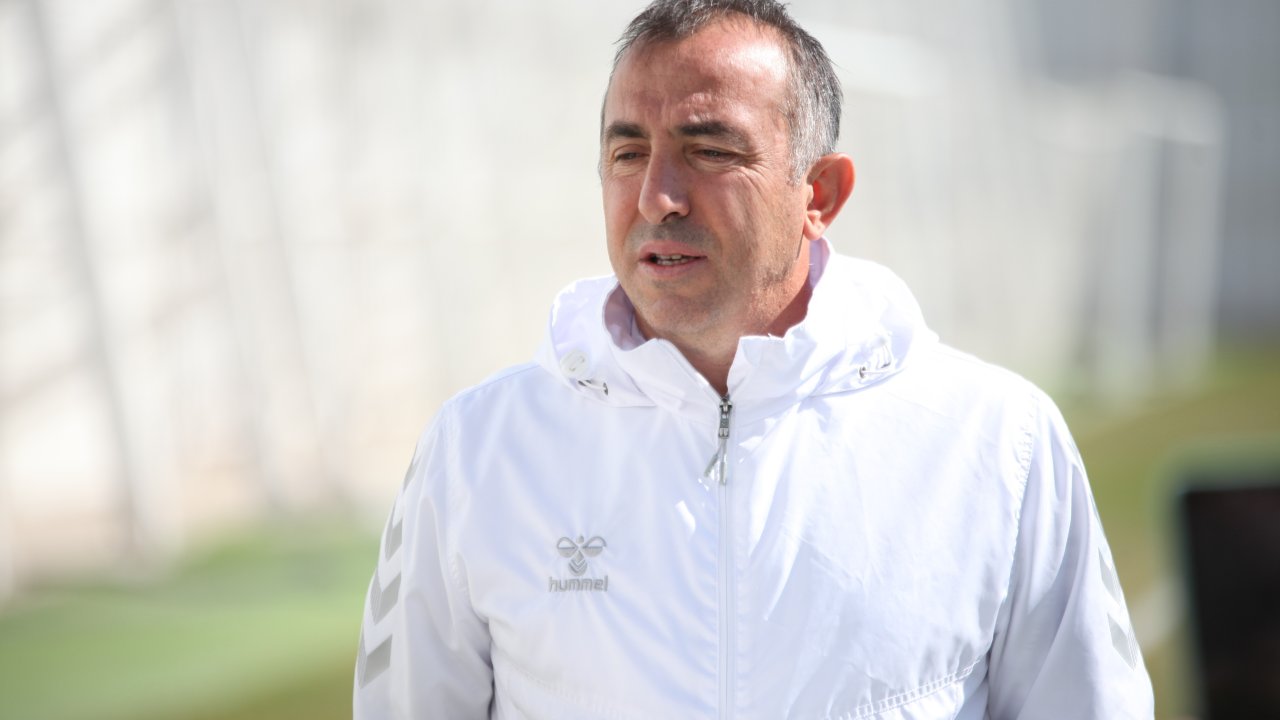 Süper Lig'de 14 haftada 12 teknik direktör değişikliği yaşandı