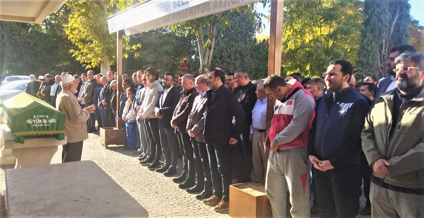 Mustafa Tezcan Son Yolculuğuna Uğurlandı