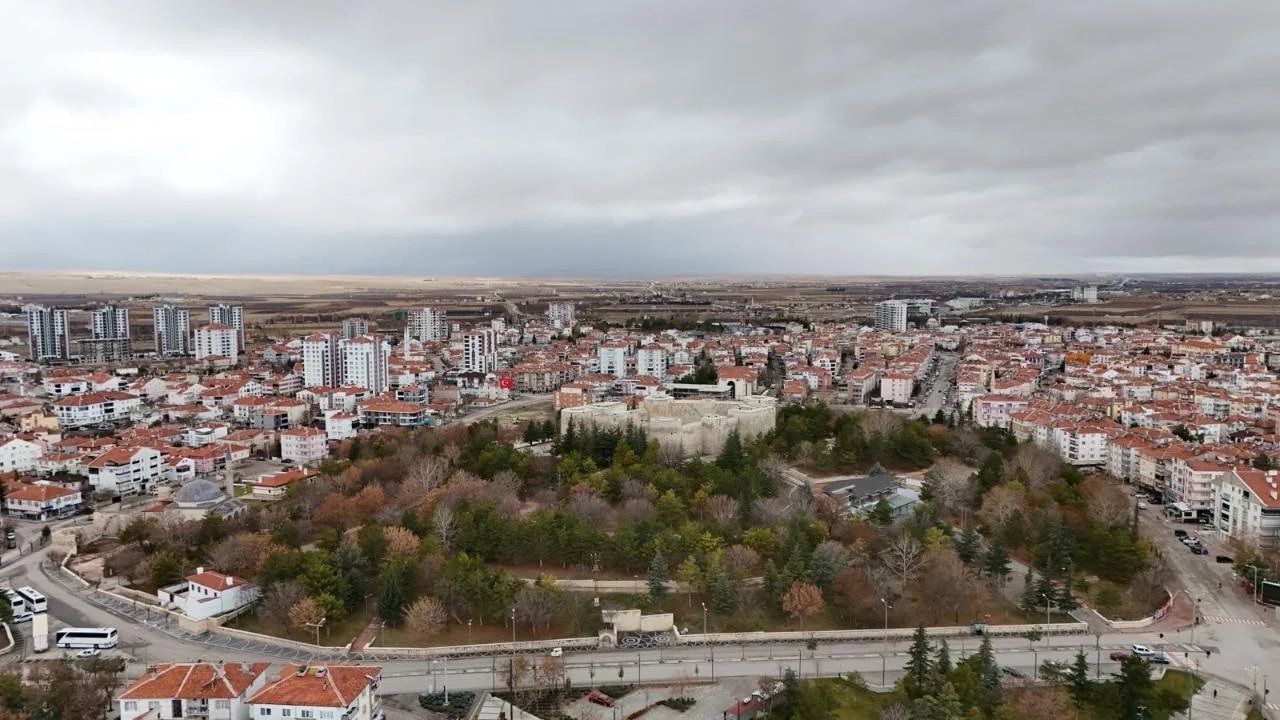Karaman Konya’dan neden ayrıldı?