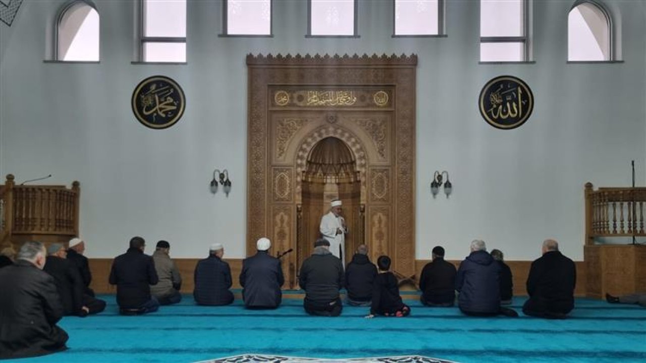 Müftü Taş, Araplar Dörtyol Camii’nde cemaatle buluştu!