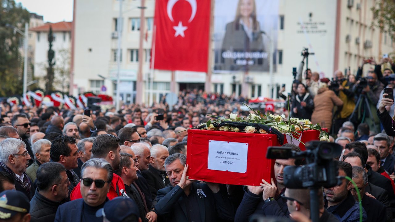 Manisa Şehzadeler Belediye Başkanı Gülşah Durbay'a acı veda