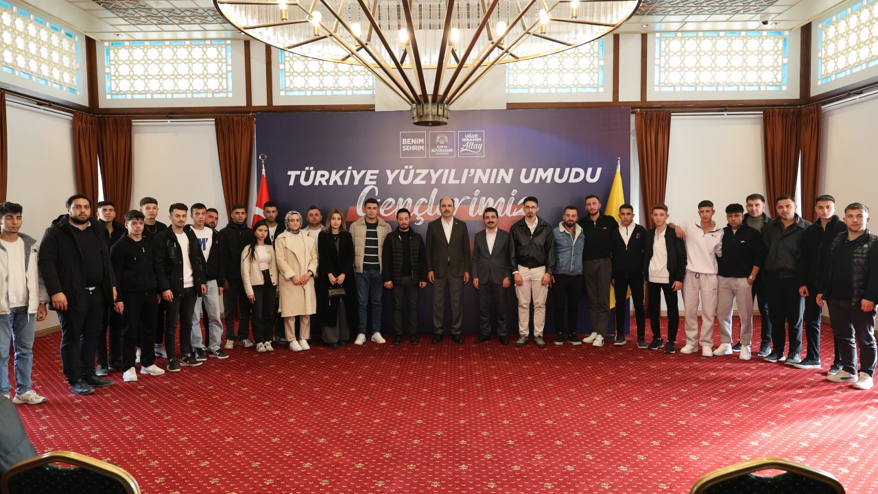 Başkan Altay: “Hedefimiz, Gençlerimizin Yaşayacağı Güzel Bir Dünya İnşa Etmek”