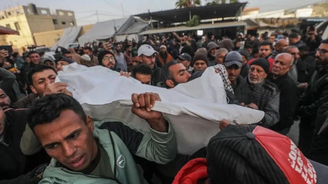 Gazze'de şehit sayısı 70 bini aştı!