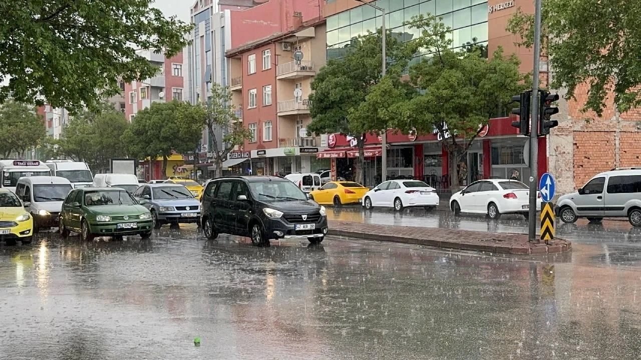 Konya’da soğuk, bulutlu ve yağışlı bir Pazartesi bekleniyor!