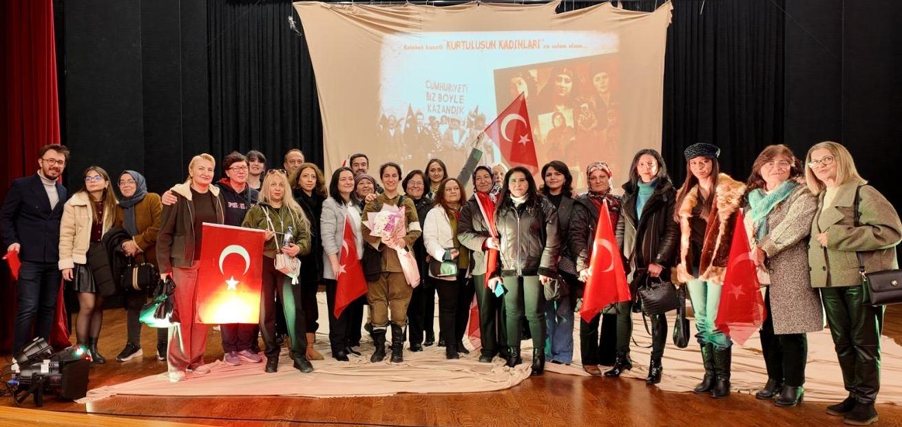“Kurtuluşun Kadınları” beyaz perdede yoğun ilgi gördü