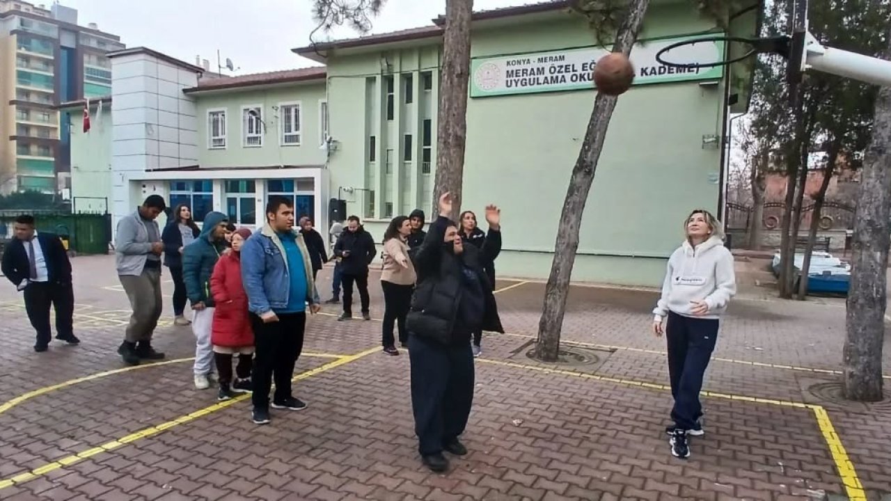Konya’da engelsiz spor buluşması: Özel eğitim öğrencilerine basketbol tanıtımı