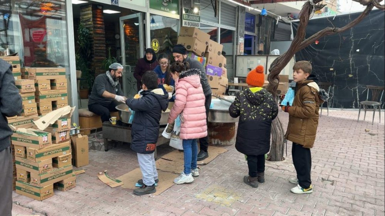 Konya'da "Şivlilik" diye gelen çocuklara şeker değil, tantuni ikram ettiler