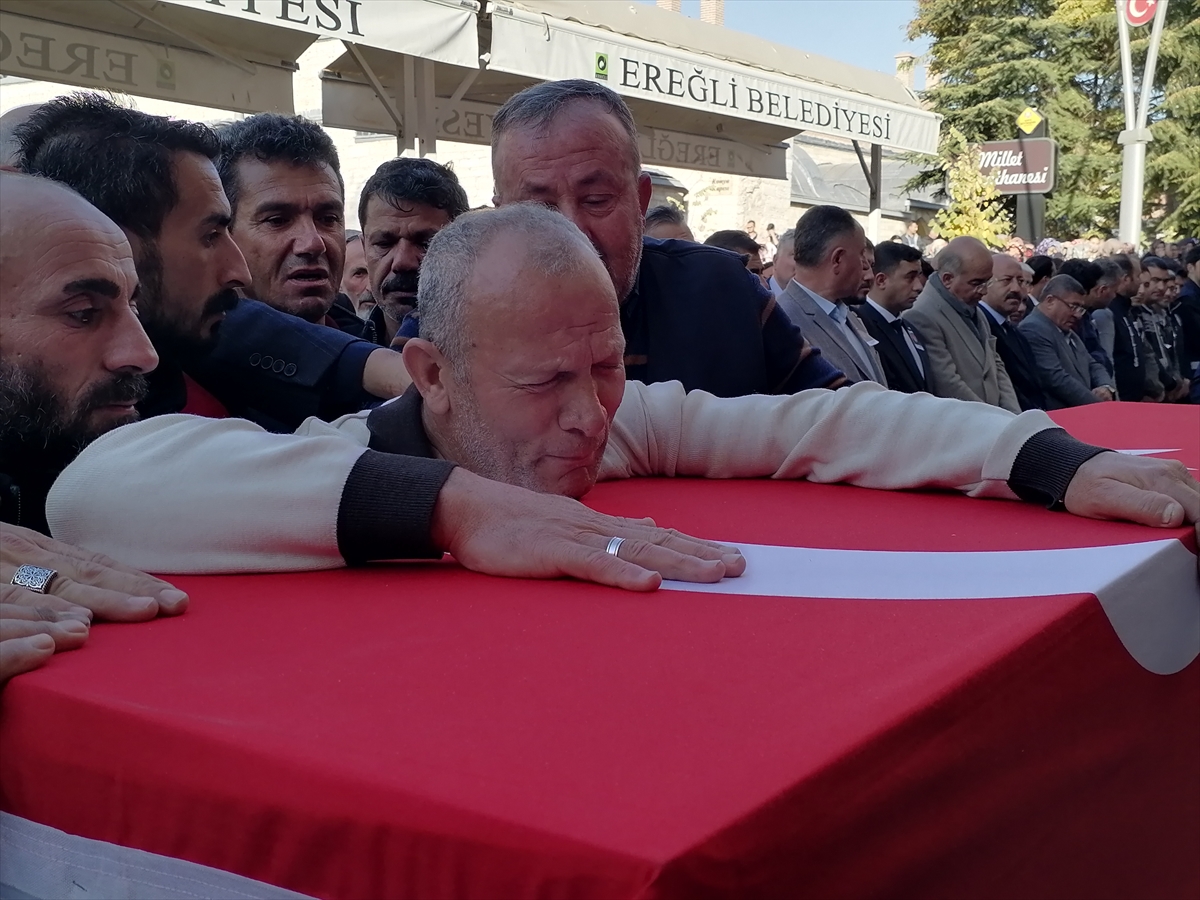 Şehit Piyade Uzman Çavuş Halil Yıldız Memleketi Ereğli’ de Son Yolculuğuna Uğurlandı