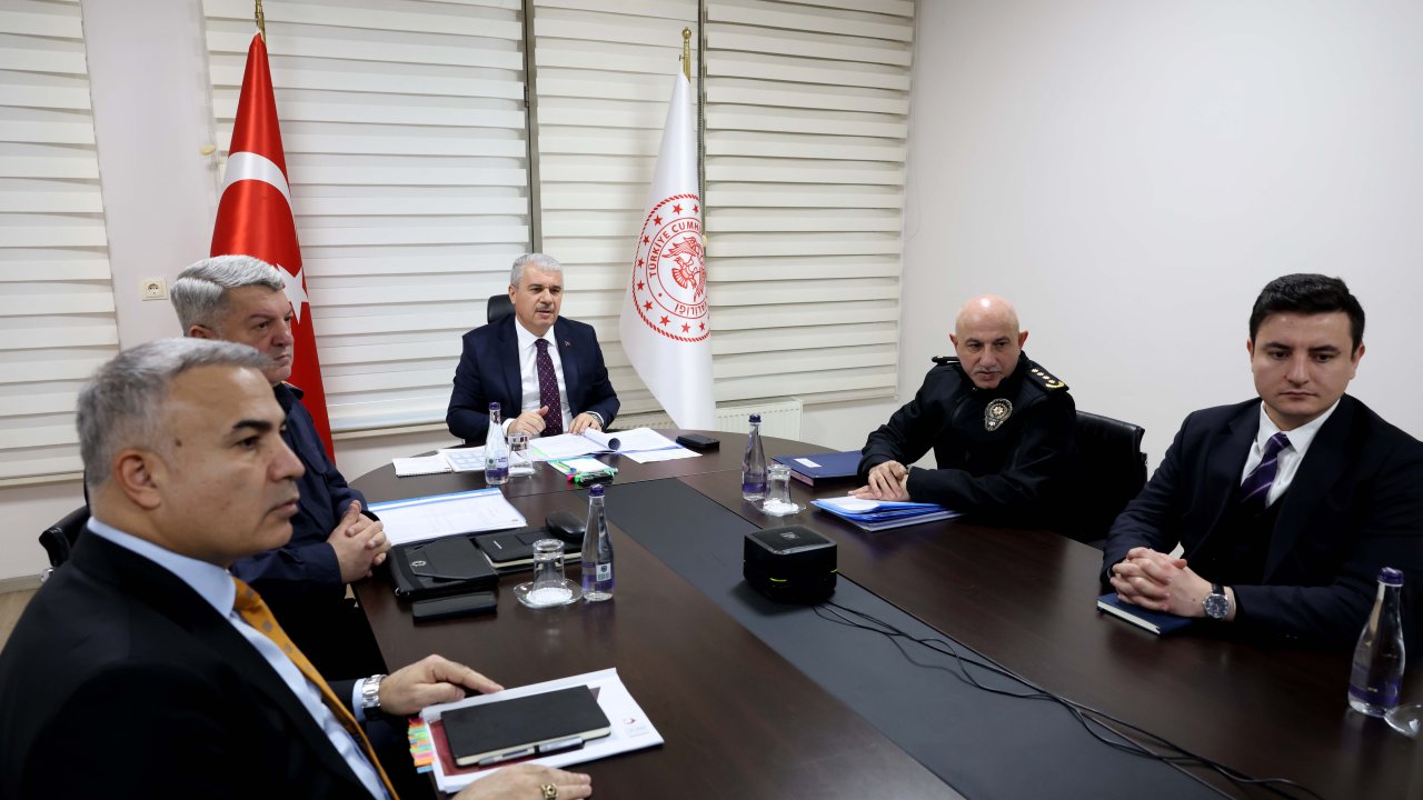 Konya Valisi İbrahim Akın Başkanlığında Kaymakamlar toplantısı yapıldı!