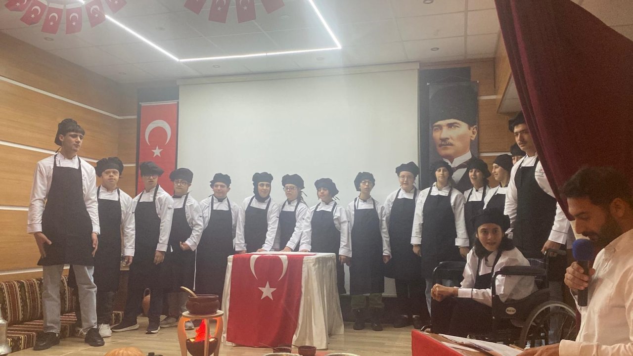 Selçuklu Özel Eğitim Meslek Okulunda Önlük Giyme ve Atölye Açılışı!