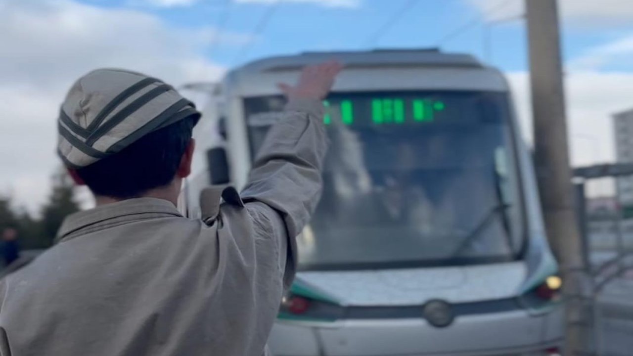 Konya Tramvayı'nda duygusal anlar! Sarıkamış'ı böyle anlattılar