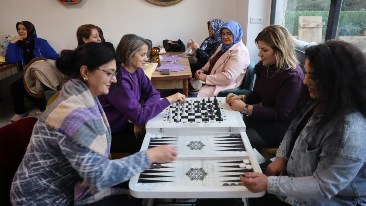 Nevşehir’de erkeklere yasak kafe! Kadınlara özel “Hobi Kafe” yoğun ilgi görüyor