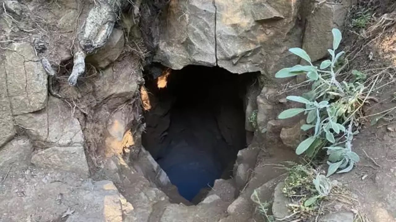 Define ararken patlayıcı kullanan 2 defineci hastanelik oldu