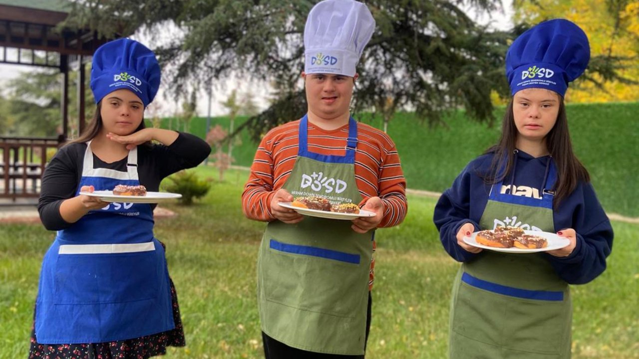 DOSD Meram'ın sertifikalı komi eğitiminde yeni dönem başlıyor