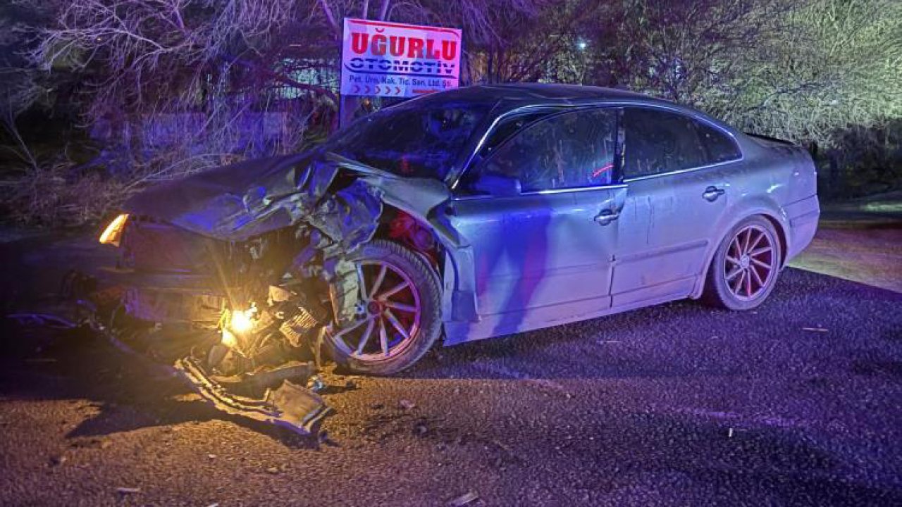 Karapınar’da otomobil ile çekici çarpıştı: 5 kişi yaralandı