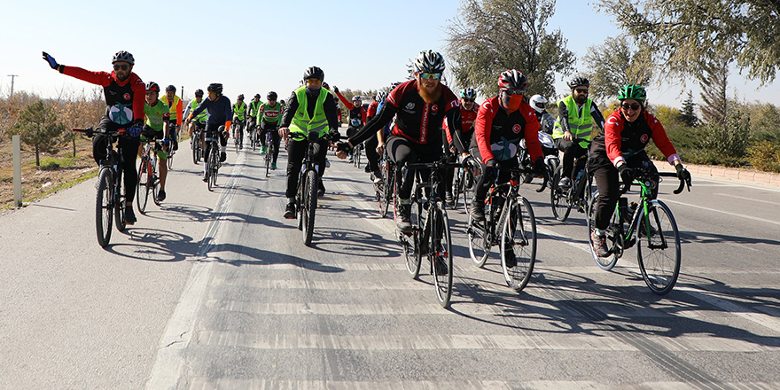 Konya Büyükşehir’den ‘Dünya Şehircilik Günü’nde Bisiklet Turu