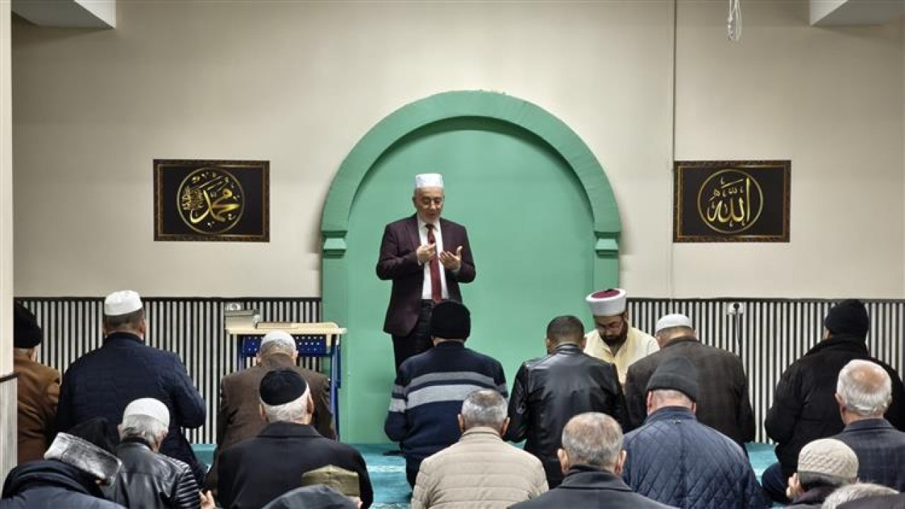 Müftü Taş, Ahmet Kolat Camii’nde Sabah Namazı buluşmasına katıldı!