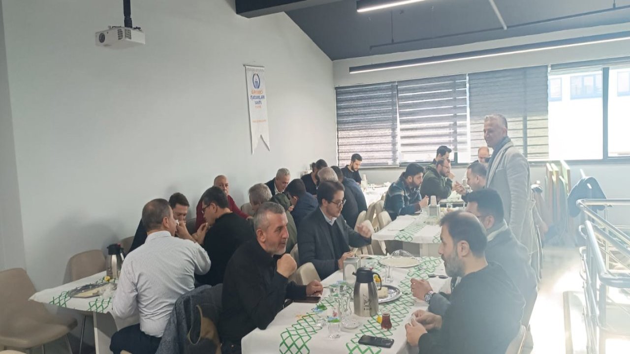 GİV, gazetecilerle geleneksel arabaşında buluştu