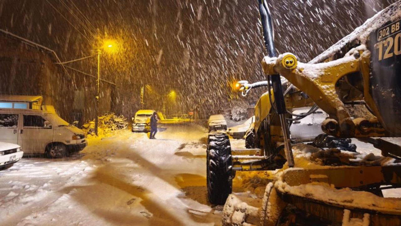 Konya’da kar sürprizi: Kayak merkezi beyaza büründü