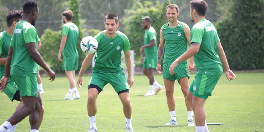 Konyaspor kamp çalışmalarını sürdürdü
