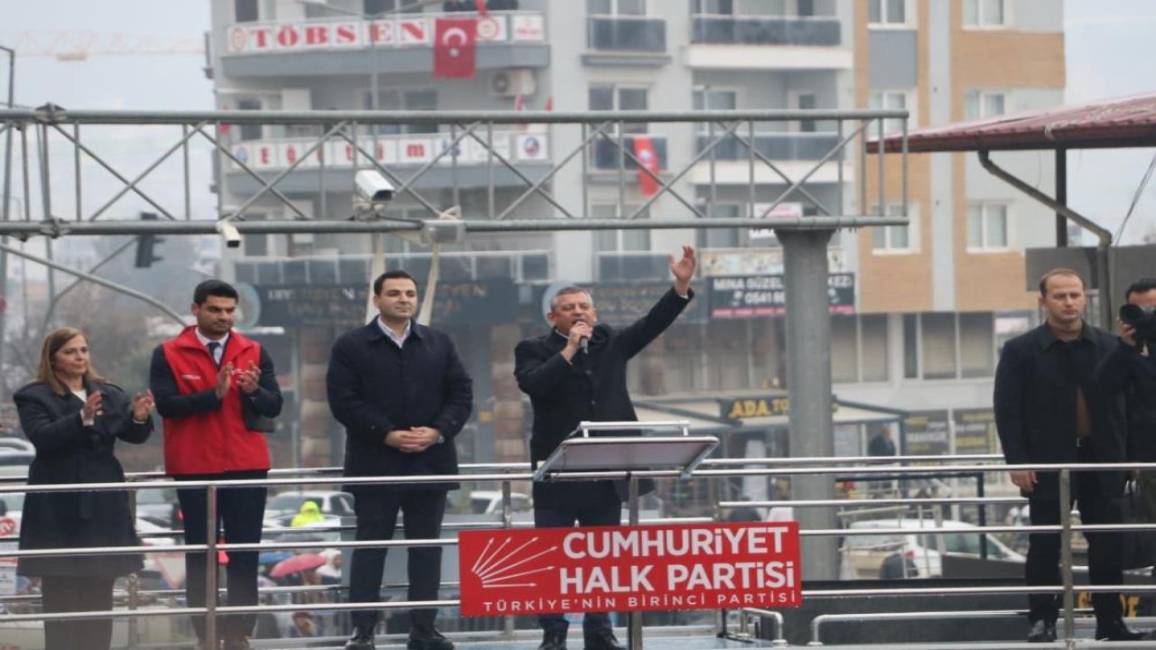 CHP lideri Özgür Özel: 20 bin TL'yi bir asgari ücrete, 28 bin TL'ye çıkarmak muhalefetin ellerinde!