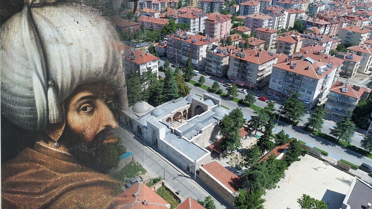 Konya tarihinde derin iz bırakan ve esir tutulan tek Osmanlı padişahı kim?