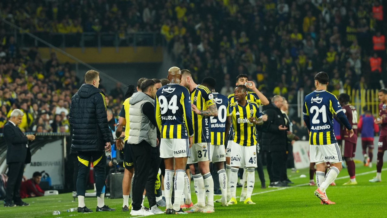 Fenerbahçe'nin galibiyet serisi Kadıköy'de bozuldu