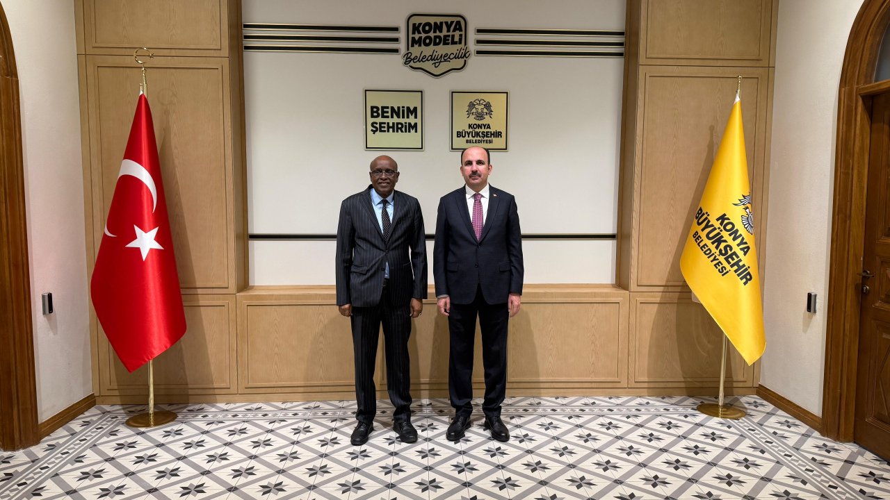 Cibuti Cumhuriyeti Ankara Büyükelçisi Abdillahi’den Başkan Altay’a Ziyaret!