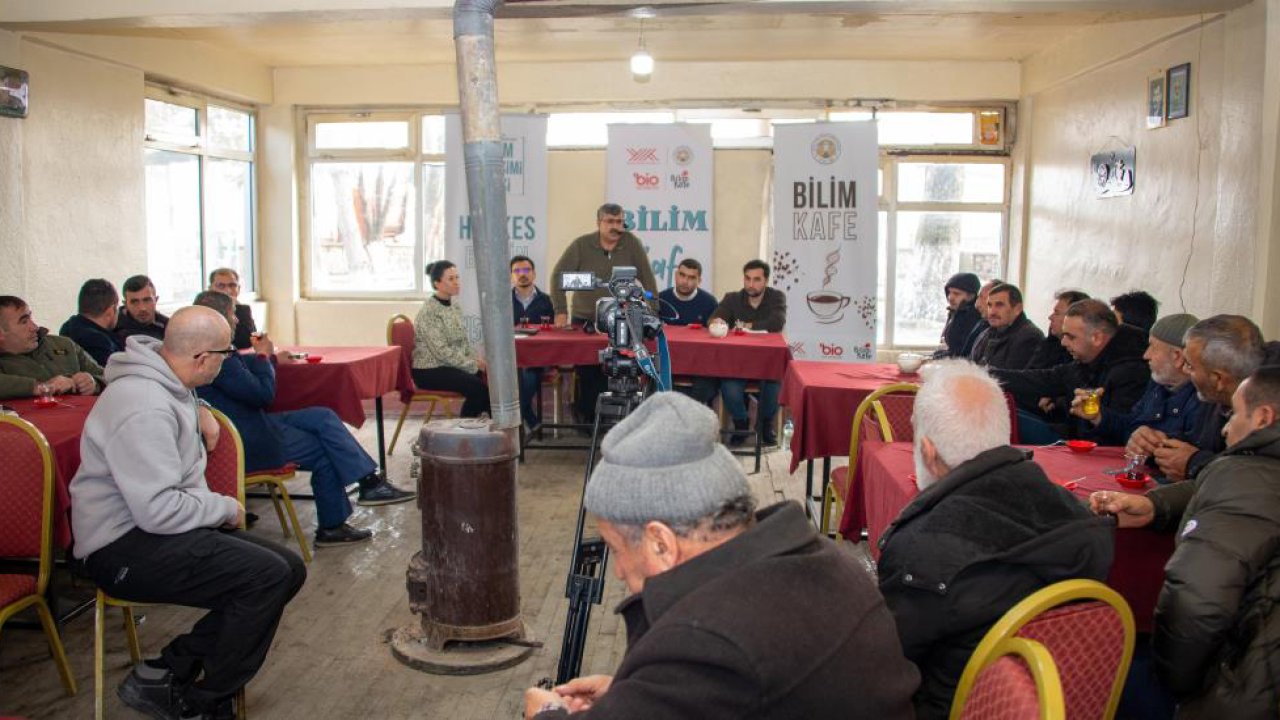 Bir mahalleye umut oldular: Üniversiteden Alibeyhüyüğü’ne iyilik ve sağlık geldi