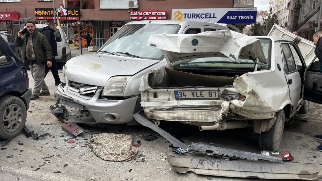 Dehşet anları! kamyonet kırmızı ışıkta bekleyen 7 araca daldı: 2 yaralı!