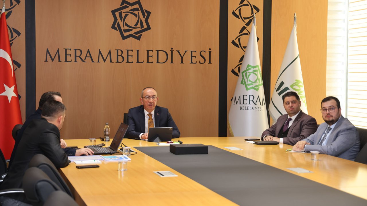 Meram’da hizmette konforun adı: Bizim Meram Masası vatandaşın ilk durağı oldu!