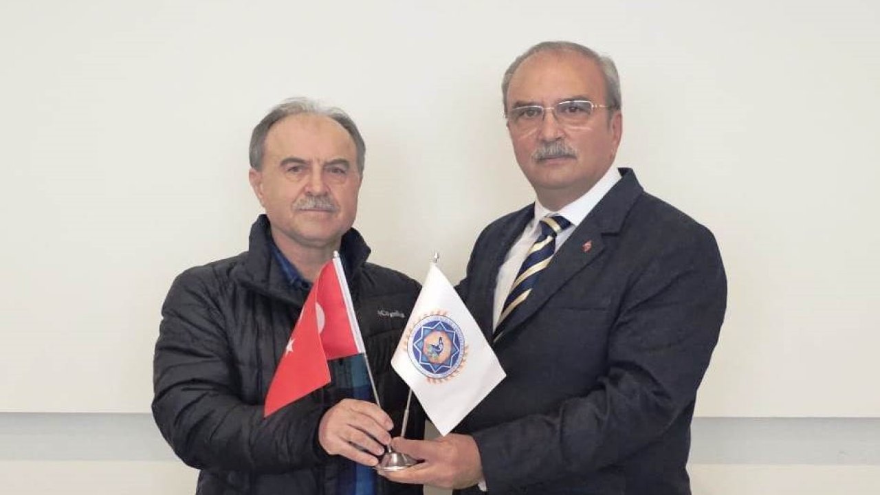 Anadolu Konyalılar Dernekleri Federasyonunda Bayrak Değişimi