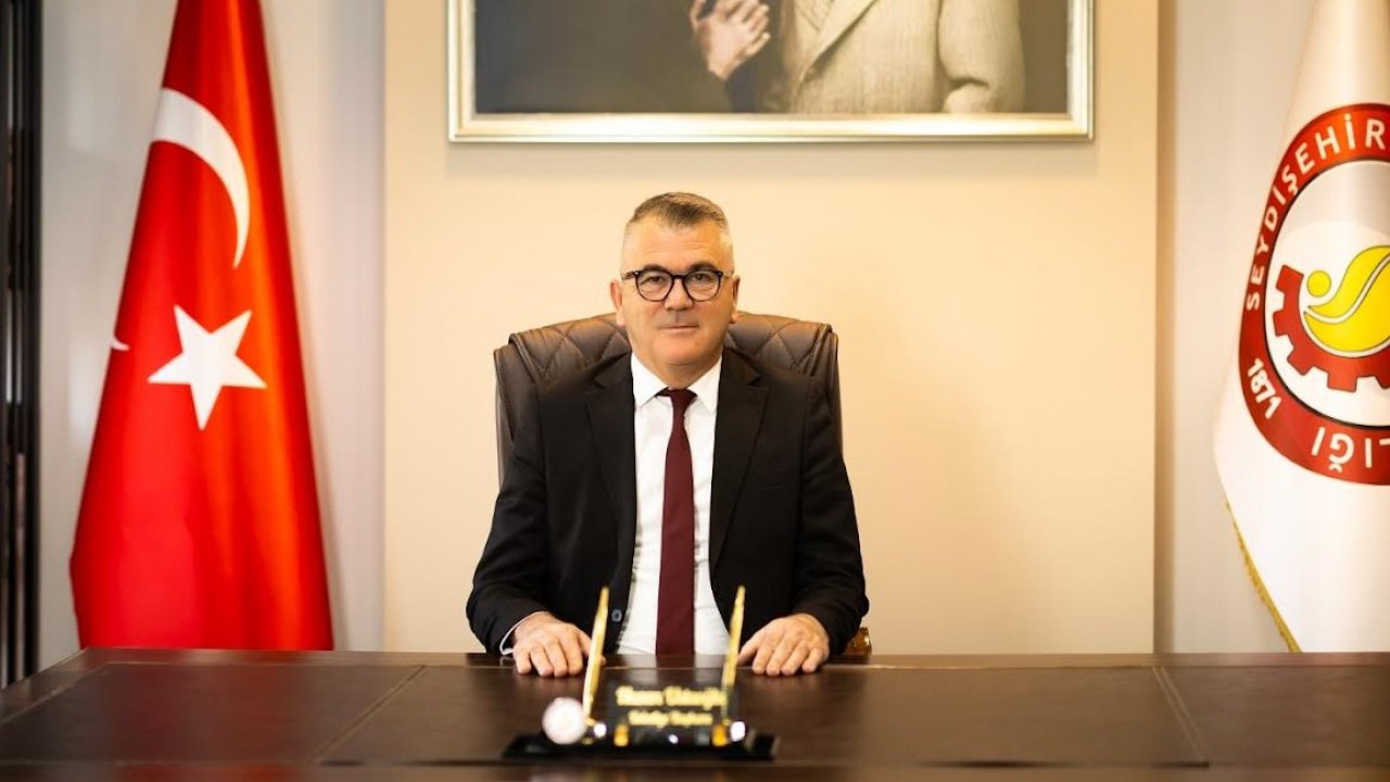 Başkan Ustaoğlu'ndan Berat Kandili Mesajı