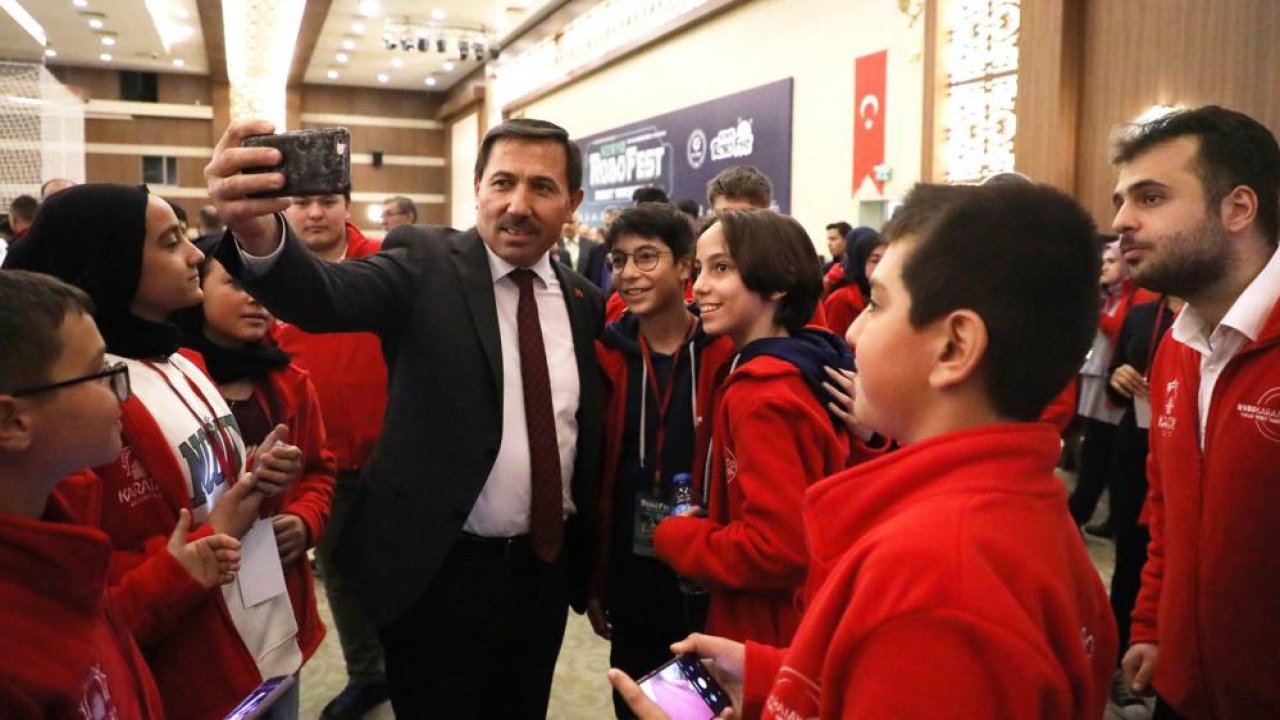Karatay’da gelecek yazılıyor! Robotlar sahneye çıkıyor, gençler teknolojiyle yarışıyor