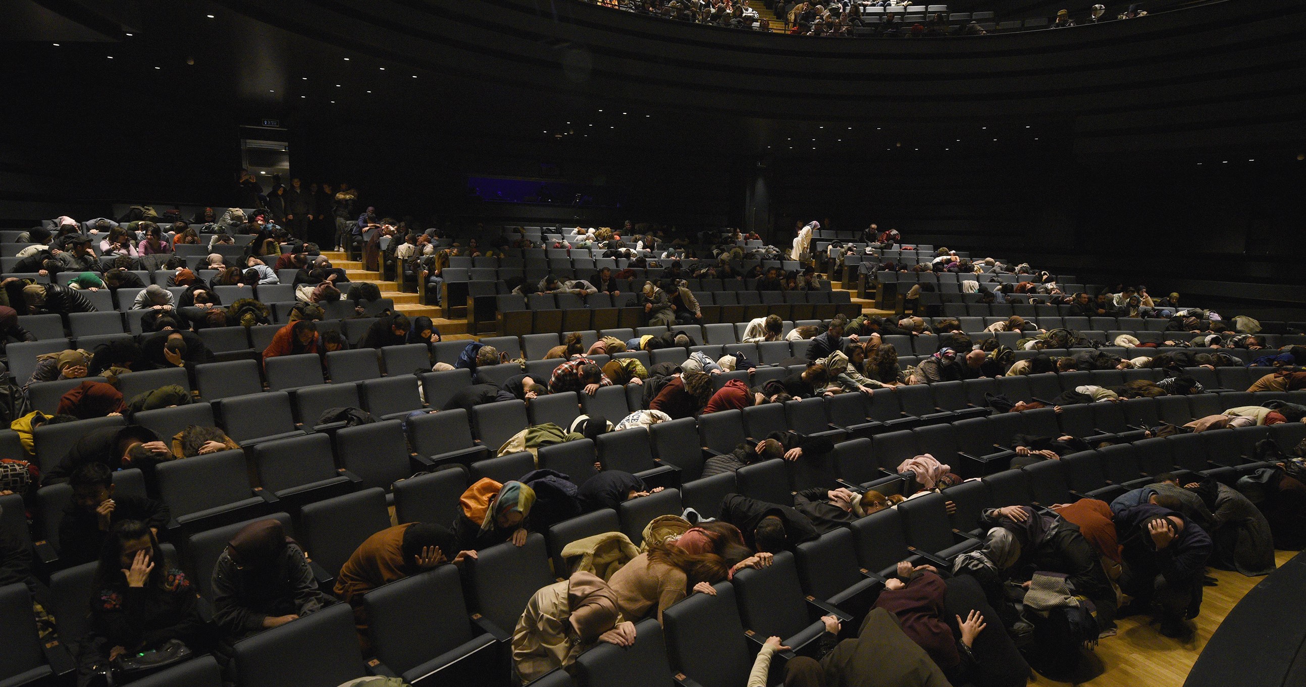 Konya Şehir Tiyatrosu’ndan Deprem Tatbikatına Destek