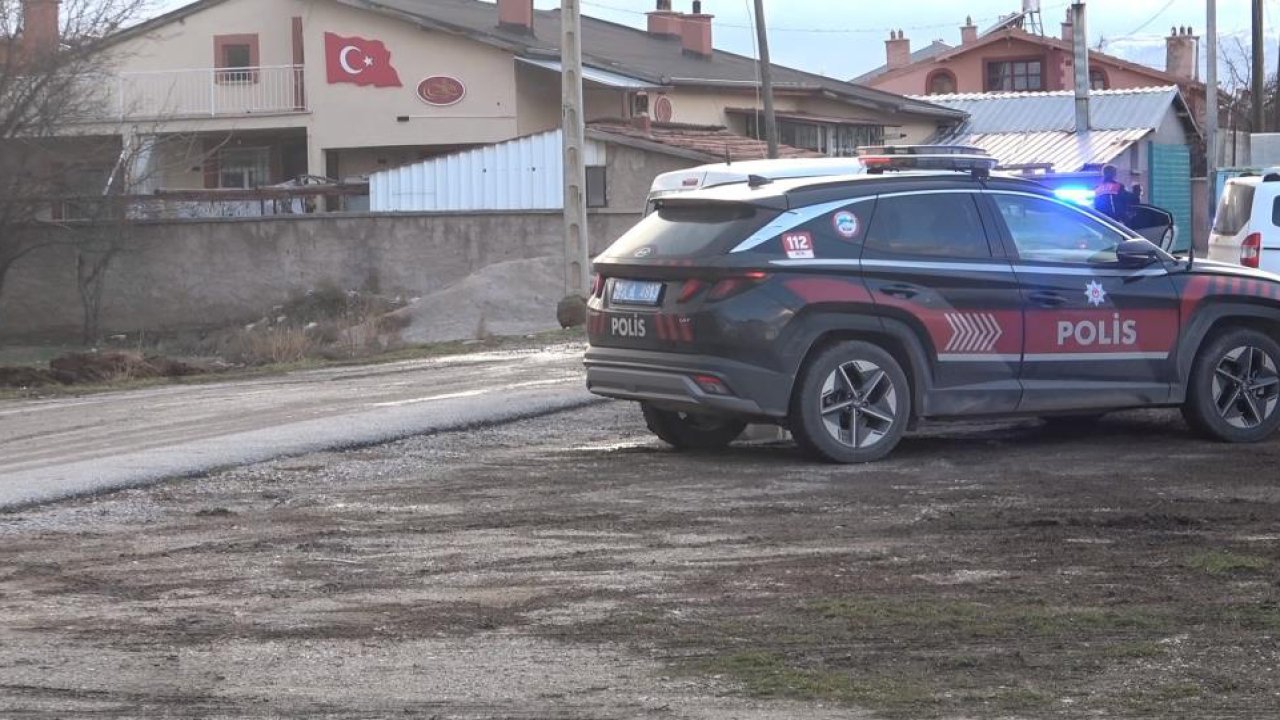 Konya’da film gibi kovalamaca! “Dur” ihtarına uymayan şüpheliler aracı bırakıp kaçtı