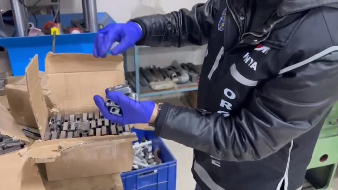 Konya’da yasa dışı silah çetelerine büyük darbe! Çok sayıda silah ele geçirildi, 6 kişi tutuklandı