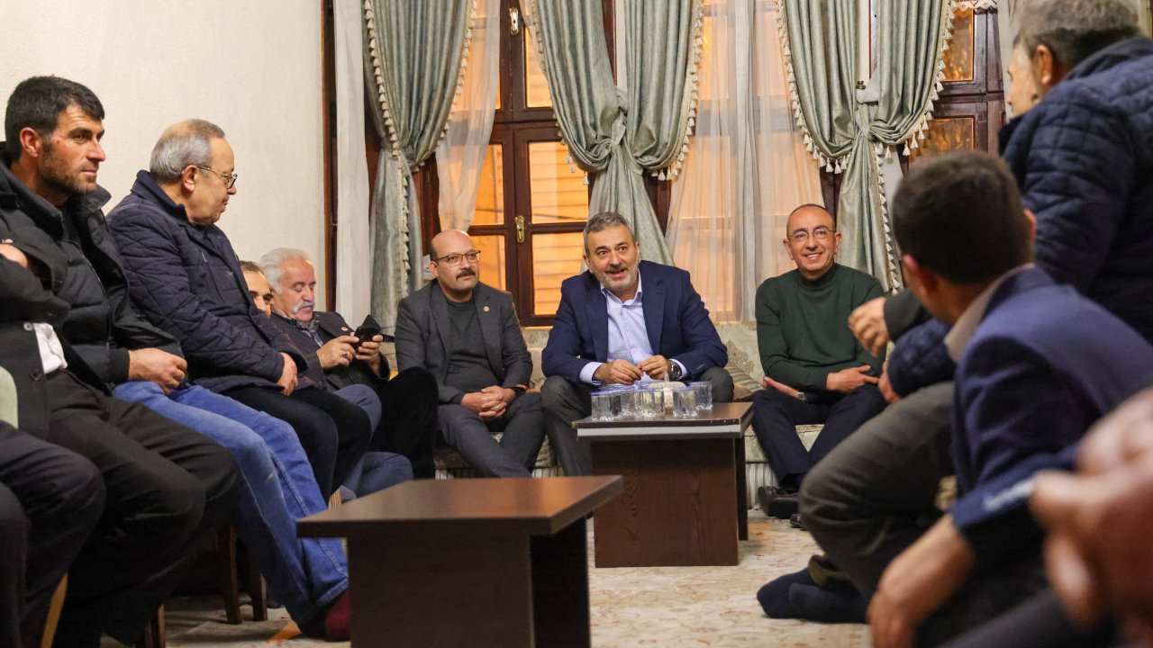 Meram’da Başkan–Muhtar buluşması: Hizmetler masaya yatırıldı!