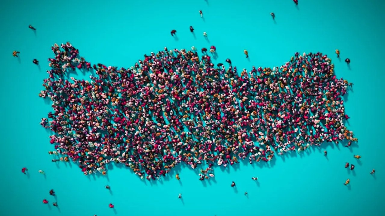 Türkiye nüfusu 86 milyon 92 bin 168 kişi oldu