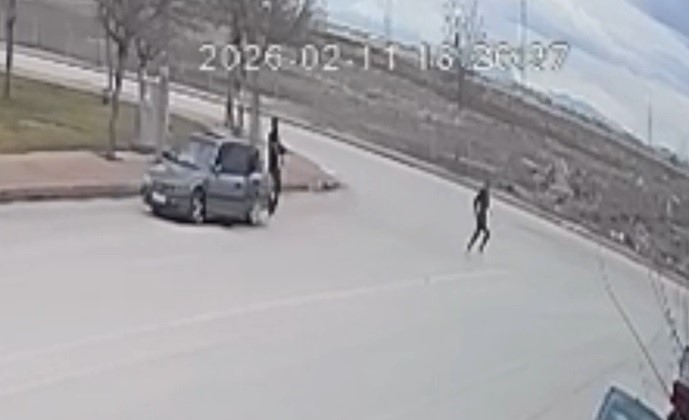 Konya’da ‘aracılık’ kavgası kanlı bitti! Arkadaşına av tüfeğiyle ateş açtı, O anlar kamerada!