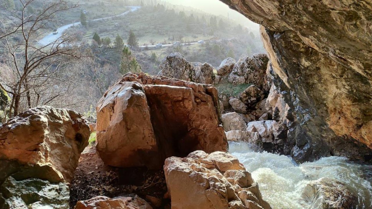 Kurumuştu, geri döndü! Konya’da Düden Şelalesi aylar sonra yeniden coştu